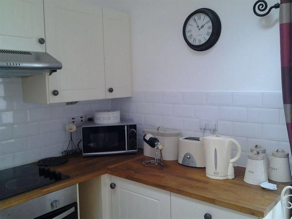 Stable Oak Cottages Maidstone Luaran gambar