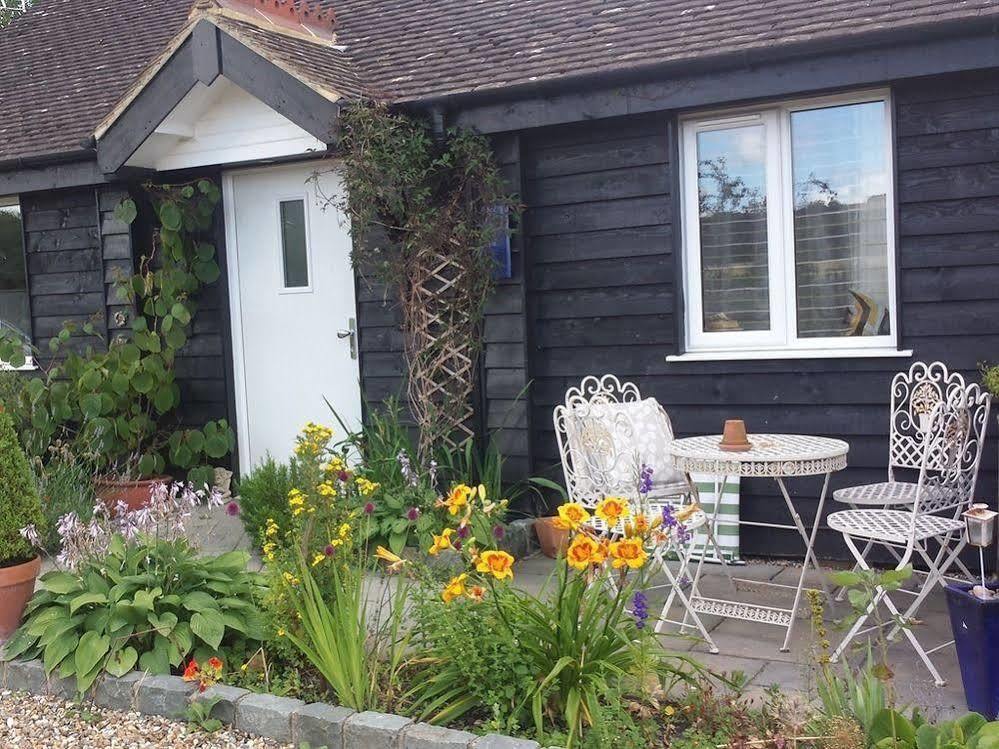 Stable Oak Cottages Maidstone Luaran gambar